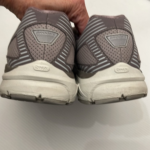 BROOKS ADDITION WLK SNEAKERS WOMENS SIZE 9.5 - Picture 10 of 16